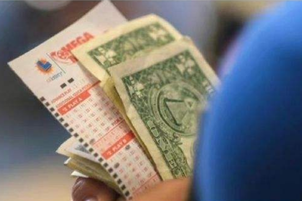 美国开出20.4亿美元彩票巨奖（史上最大的彩票大奖）