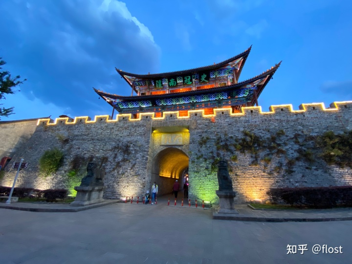 华峰氨纶腾讯_华峰氨纶_华峰塔