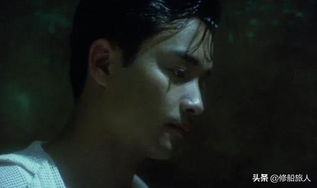 青岛市区到黄岛自驾去时候走海底隧道回来走跨海大桥吗_走路的模特走视频路的时候裙子掉了_张国荣什么时候走的