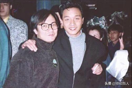 走路的模特走视频路的时候裙子掉了_张国荣什么时候走的_青岛市区到黄岛自驾去时候走海底隧道回来走跨海大桥吗