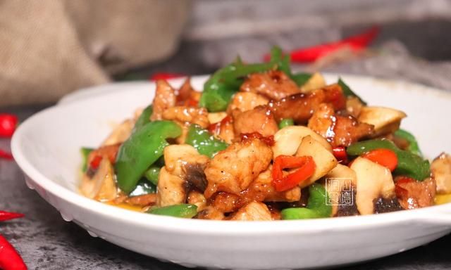 食用菌美食指南(昆明菌汤几月份可以喝)图2