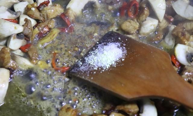 食用菌美食指南(昆明菌汤几月份可以喝)图9