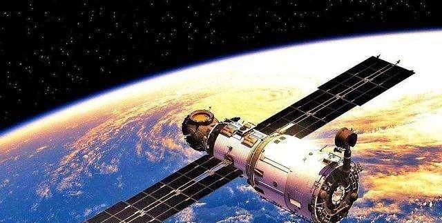 今天发射的北斗三号卫星 它的总长是多少它对人们的日常生活中能够发挥什么作用