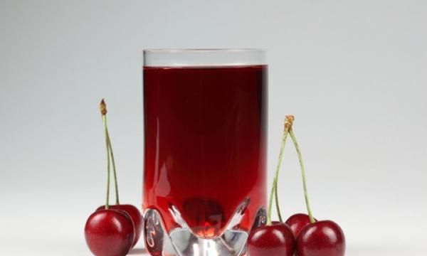 樱桃和什么一起榨汁好喝 有点像樱桃又不是樱桃的水果