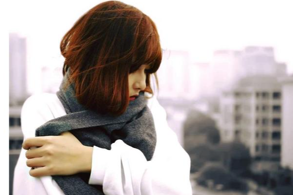 流着眼泪说分手原唱是谁