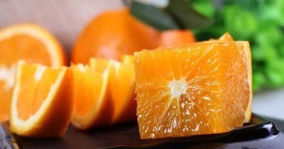 一招教您怎么挑选最好吃的橙子