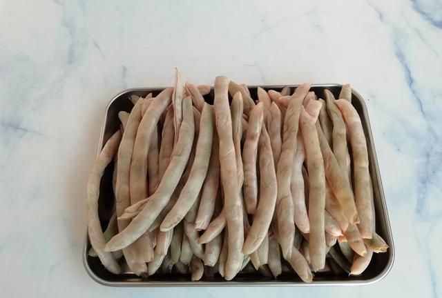 有哪些蔬菜晒干了炒着更好吃(5种蔬菜晒干炒肉放一年不坏)图9