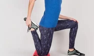 鑵跨矖鎬庝箞鍑?鑵跨矖鎬庝箞鍑忔渶蹇槮涓嬫潵韬虹潃涓夊ぉ)鍥?