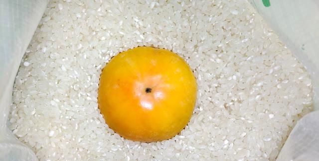 买回来的柿子太涩教你催熟小妙招图4