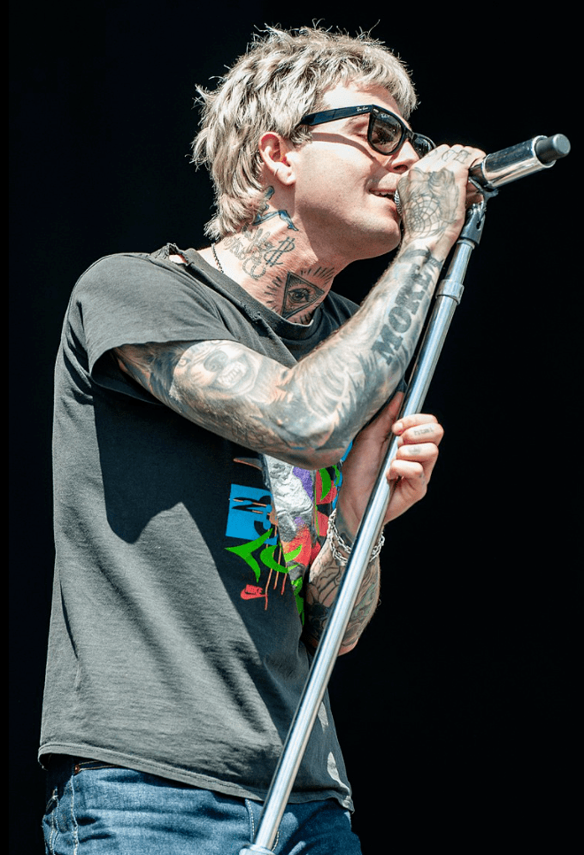 新恋情曝光？！