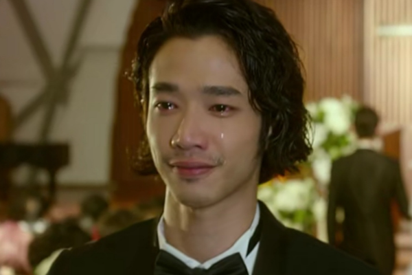 比悲伤更悲伤的故事是哪一年上映的