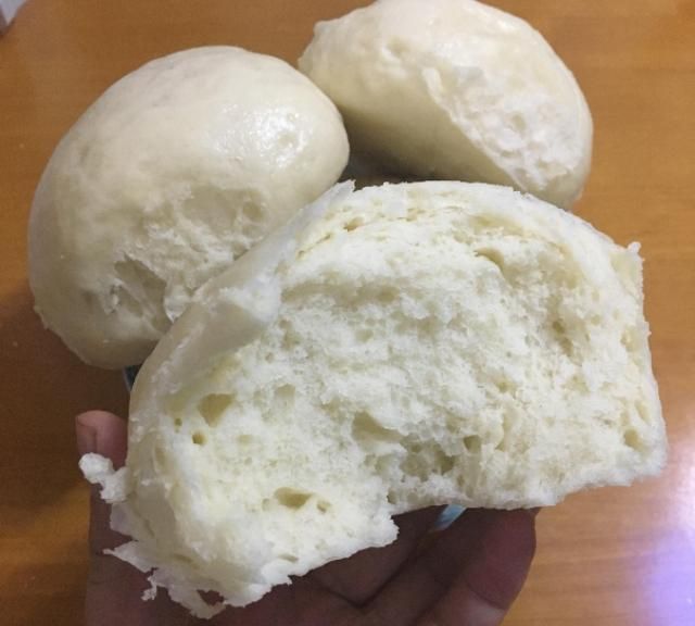 用酵母老酵面蒸馒头还用加碱面吗