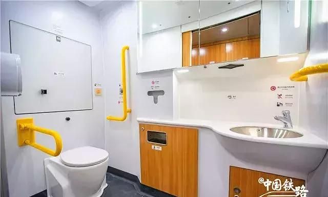 高铁厕所的奇葩事图31