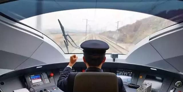 高铁厕所的奇葩事图42