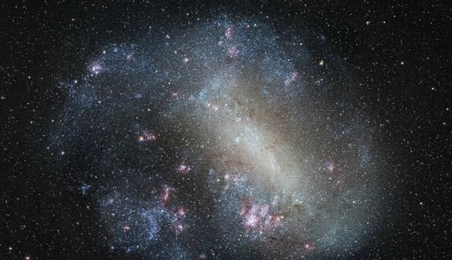 银河系有多少个卫星矮星系(大犬座矮星系绕银河系需要多少年)图3