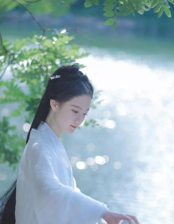 属什么生肖的人喜欢纸上谈兵