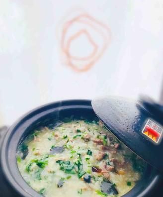 煮皮蛋瘦肉粥先放皮蛋还是先放肉