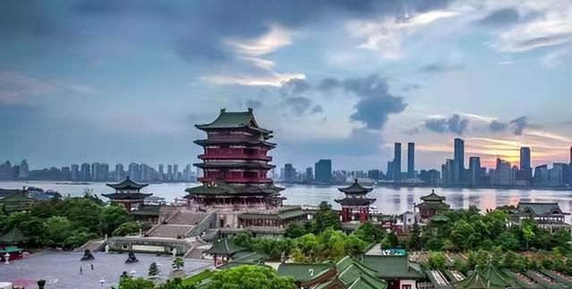 中国四大名楼是指哪些城市