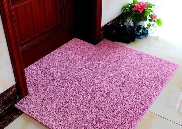 家里的门垫是放门外好还是门内好