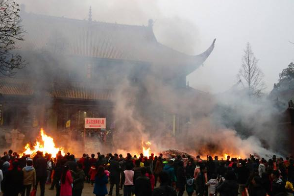 烧香拜佛的程序