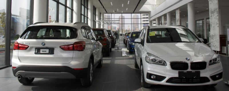 第一辆车买新车还是二手车 为什么说富人买旧车穷人买新车