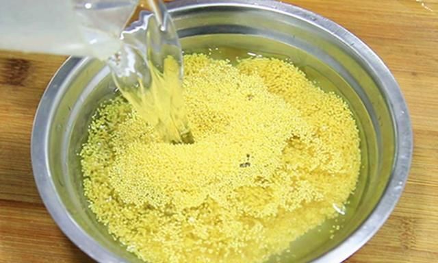 喝了30年小米粥才知道正确的熬法图3