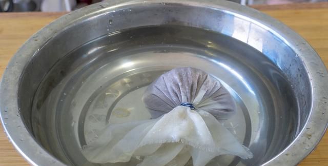 只需要几块钱就能在家自己做冰粉图7