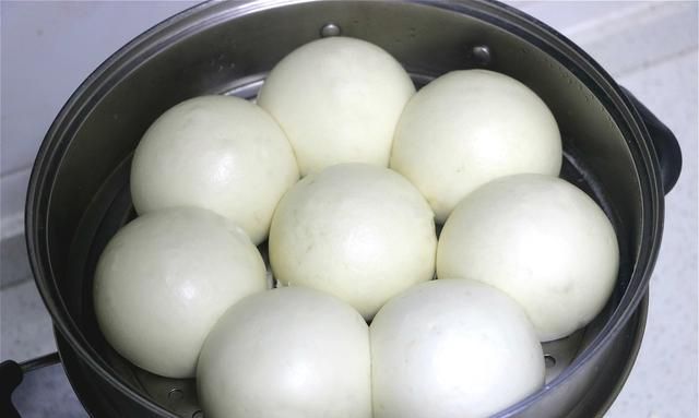 馒头新做法不用酵母不用泡打粉 馒头怎么做不要酵母只要面粉