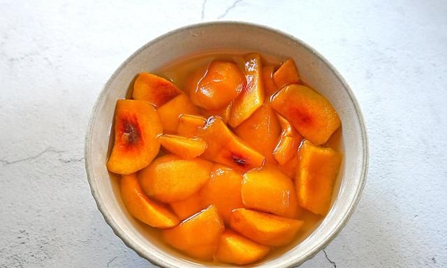 冷冻黄桃的储存和保鲜方法,黄桃可以放在冰箱里储存吗图8