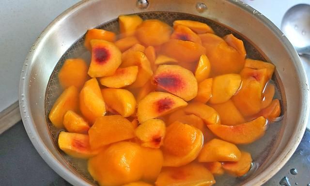 冷冻黄桃的储存和保鲜方法,黄桃可以放在冰箱里储存吗图9