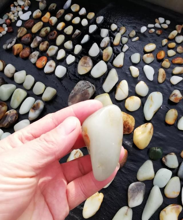 和田糖玉与和田籽玉的区别是什么呢图4