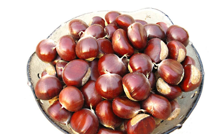 新鲜板栗怎么煮好吃,怎么煮板栗板栗才是甜的图3