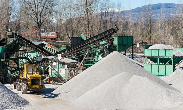 天然砂与机制砂相比哪个更适合建筑用砂浆