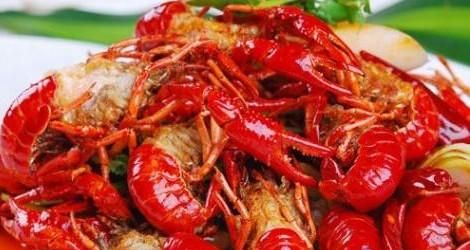 红色的龙虾好吃 还是青龙虾好吃呢