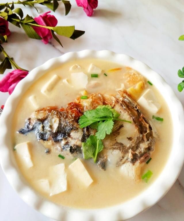 鱼头豆腐汤怎么做又浓又白又不腥