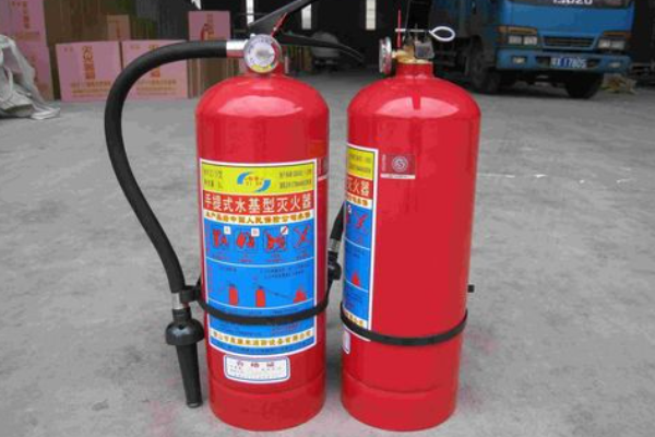 水基型灭火器是泡沫灭火器吗