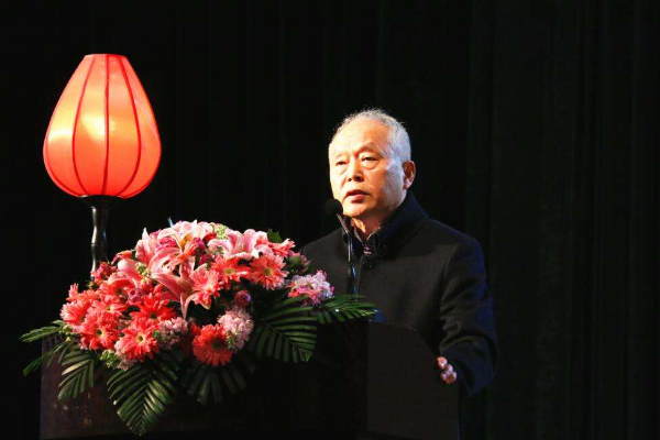 梅子涵是哪国的