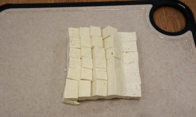 夏天喝鱼头汤豆腐汤好吗(为什么喝鱼头豆腐汤会醉人)图5