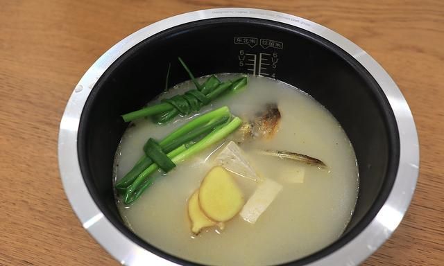 夏天喝鱼头汤豆腐汤好吗(为什么喝鱼头豆腐汤会醉人)图9