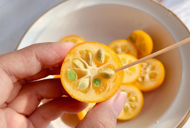 煮银耳只会切碎小火煮难怪不出胶图7