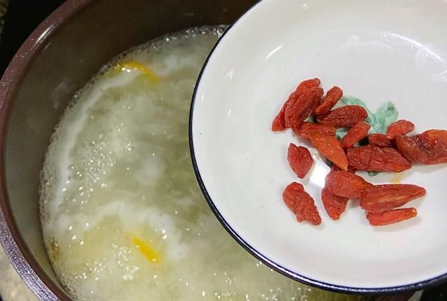 煮银耳只会切碎小火煮难怪不出胶图10