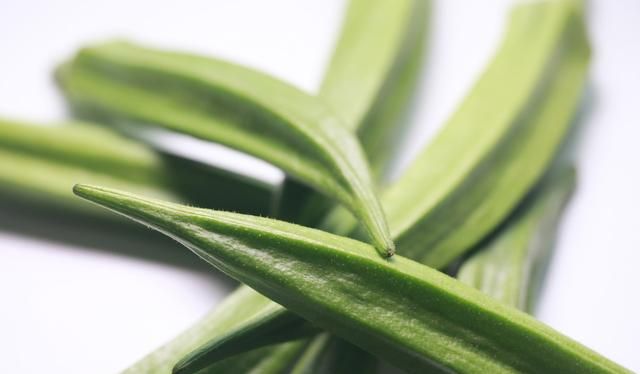 秋葵能生吃吗生吃的方法有哪些图2