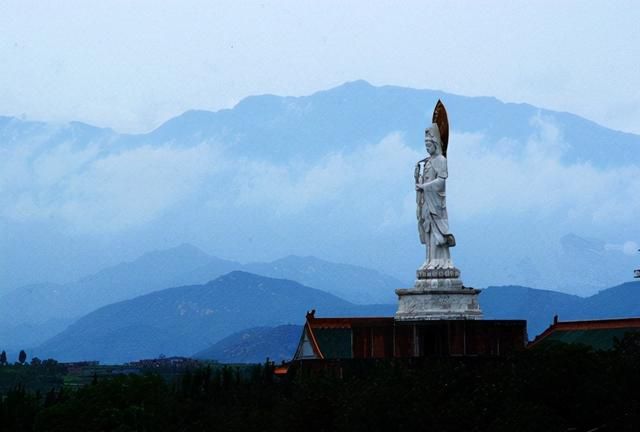 3500个常用字归类通解之一山：屿、岛、屹、岁、岂、凯、岐、崎岖