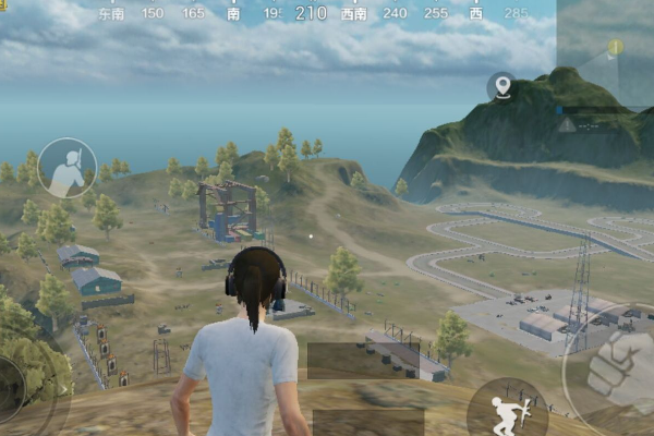 和平精英训练场在哪