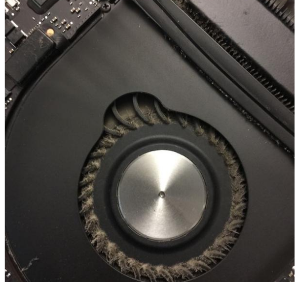 苹果笔记本电脑风扇如何清理？