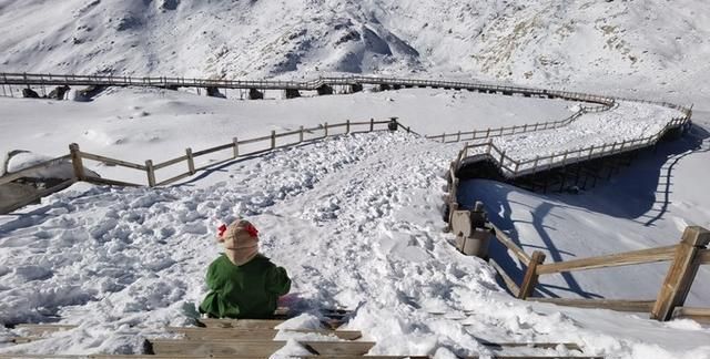 冰川侵蚀的湖叫什么湖,冰层下的淡水湖图6