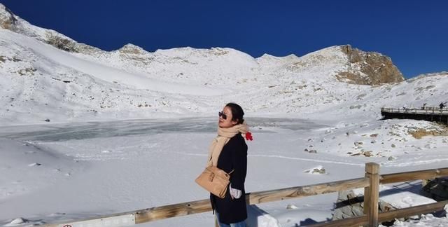 冰川侵蚀的湖叫什么湖,冰层下的淡水湖图9