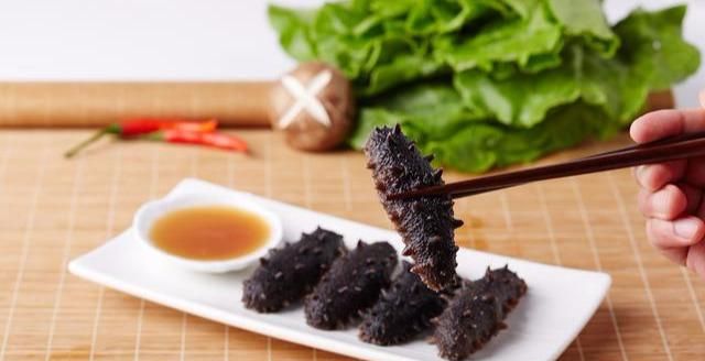 有人说吃海参的营养价值还不如吃鸡蛋 是真的吗