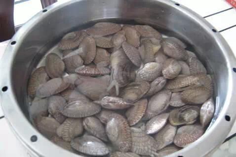 动了情的广西人,连螺蛳粉都端不稳图4