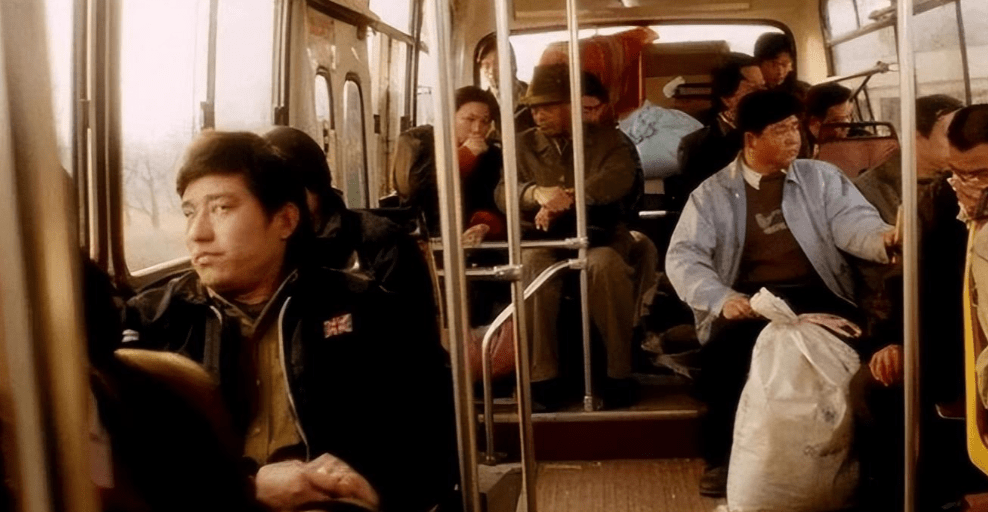 29年前，那个勇斗歹徒身中14刀的徐洪刚，今已年过五旬仍戍边卫国